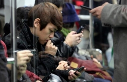 維護家庭基金調查：研究Whatsapp、FB等對家庭關係的影響