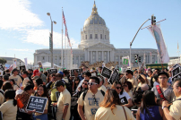 三藩市數萬人反墮胎遊行 創「愛與生命」新傳統