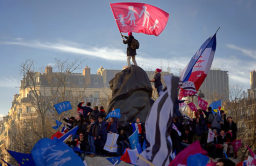 抗議同性婚姻 歐洲爆發大規模遊行示威