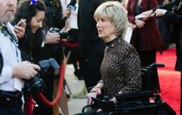 《孤單但並不孤獨》奪基督教「奧斯卡」獎