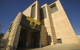 洛杉磯天主教神父性侵男童案天價和解