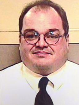 隨身聖經擋兩顆子彈 基督徒司機奇跡生還