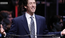 約爾˙歐斯汀湖木教會60萬美元奉獻金遭竊