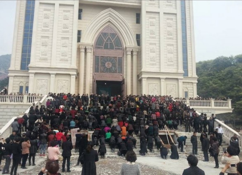 楊鳳崗公開演算基督徒數字 駁中國官方「誇大」說法