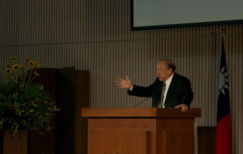 唐崇榮：撕破虛偽宗教外衣捍衛基督教信仰