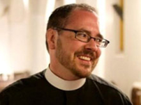 首位變性牧師應邀在華府國家大教堂講道