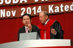 印尼歸正福音教會與阿姆斯特丹自由大學簽訂互惠合作