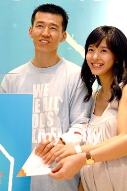 基督徒韓星盧承煥夫婦每日行善 十年累計奉獻35億韓幣