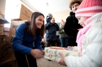 加拿大259學校撤「聖誕鞋盒行動」只因葛福臨一男一女婚姻立場