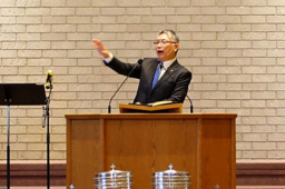 沒有權威的年代　譚文鈞牧師：教牧建立魅力權威