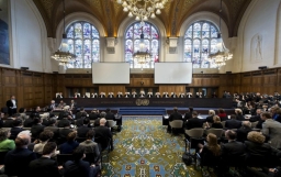 國際法庭下令16國家 承認同性婚姻