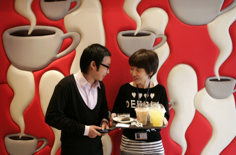 奇招盡出吸年輕信徒 南韓各大教會挽救人數　