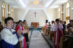 台牧者親訪北韓「樣板教會」 籲信徒代禱得未得之地