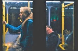 孤獨成疾如日吸15支煙 調查稱信仰助找到目的