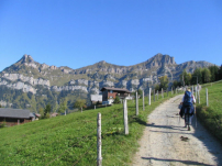 基督徒走信心路如毅行者 牧者：聖經英雄憑信念行事