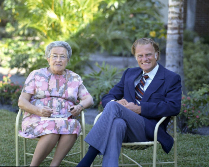 葛培理逝世一周年 亞馬遜展17部電影述其生平