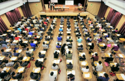 中學文憑試子女壓力增? 「DSE」三字助父母解困