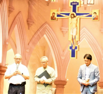 絕望到安寧 前港特首曾蔭權分享獄中靈程