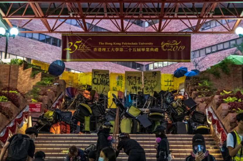 逾3700國際學者聯署 抗校園警暴促大學保學術自由