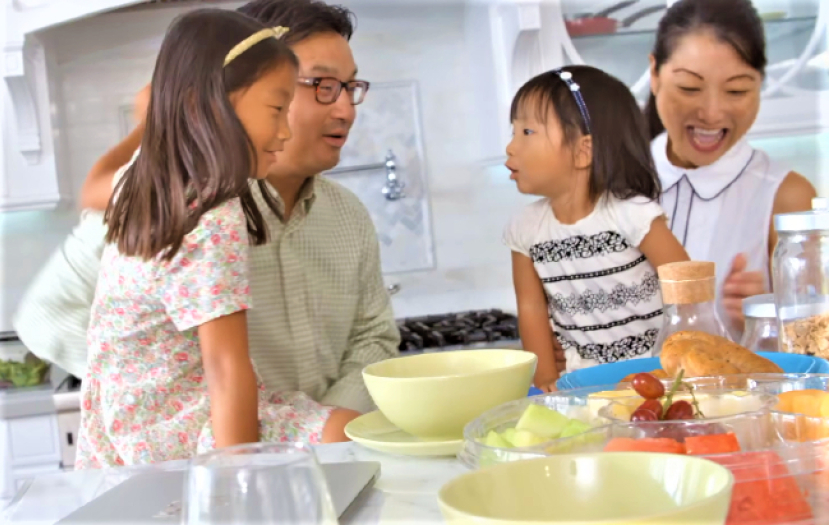 治療師抗疫家庭短片 籲夫婦每日五分鐘集結正能量