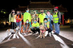 美國華人領袖槍殺案五年未破 亞裔民眾悼念質疑受歧視