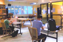 廟街無牆教會設咖啡館修甲店 廖德漢牧養社區日與夜