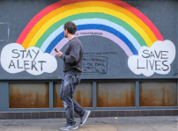 美疾控中心調查：彩虹群體染疫風險大於異性戀者