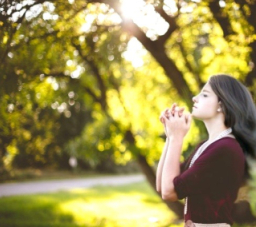 意大利華人神學院姊妹營：才德婦女男人不惜代價迎娶