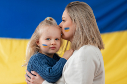 俄烏戰爭一周年 600萬烏克蘭人盼回家團聚