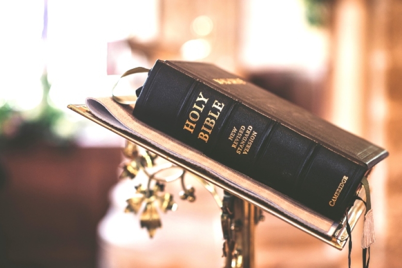 大學推出「Greek Room」利用AI驅動聖經翻譯技術