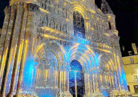 世界遺產災難：法國中世紀教堂遭縱火損毀藝術品