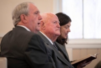 美退休牧师庆百岁生日 回顾生命点滴述说上帝美善