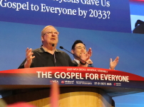 華理克牧師在WEA大會首日挑戰牧者：像耶穌一樣教導、禱告、醫治