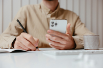 突破机构青少年阅读调查：社交贴交视为创作以文字疏理心情