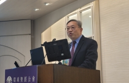 陈肇兆博士：教会社区关怀力量将