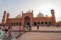 巴基斯坦13岁基督徒少女涉被强迫改信及下嫁绑架者