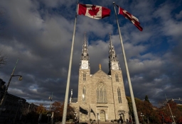 《聖經》被定為非法？加拿大「打擊仇恨法案」引發誤解與憂慮