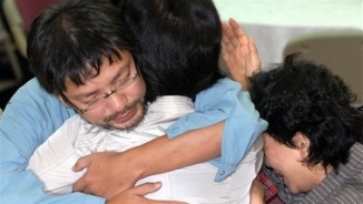 19 Freed Hostages Arrive in South Korea
