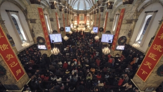 Official Survey Reports 23 Million Christians in China