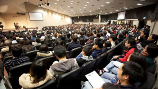 Faith and Reason Go Together, Says Int'l Evangelist