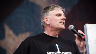 Franklin Graham to Reach Hispanics, Gangs in LA for First Time