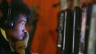 Beijing Tightens Restrictions on Social Media