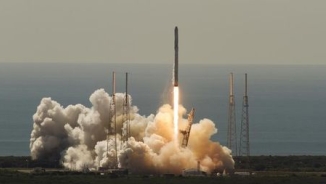 Repaired SpaceX Rocket to Fly By Early December, Company Says 