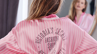 Victoria's Secret Fashion Show 2015 Live Stream Free: Watch Online Selena Gomez, Kendall Jenner, VS Angels CatWalk NYC