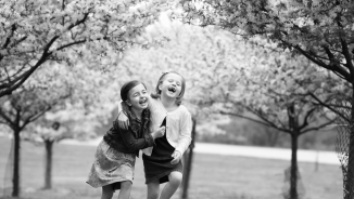 5 Ways to Selflessly Care for Others 