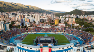 Thousands gather in Bolivia as Will Graham shares a message of hope