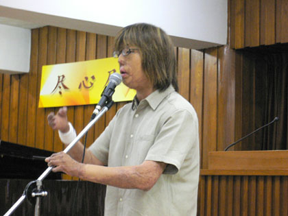 「嶺」出新天地父親節佈道會 • 張潤衡細說與父母的關係