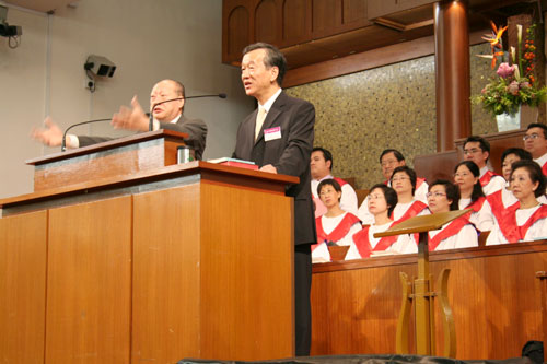 唐崇明牧師分享「畢生所冀只為神」
