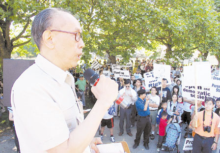 溫哥華千人遊行　抗議政府授權同性戀者修改教育課本