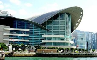 「基督教坊」隨香港書展今天正式開幕